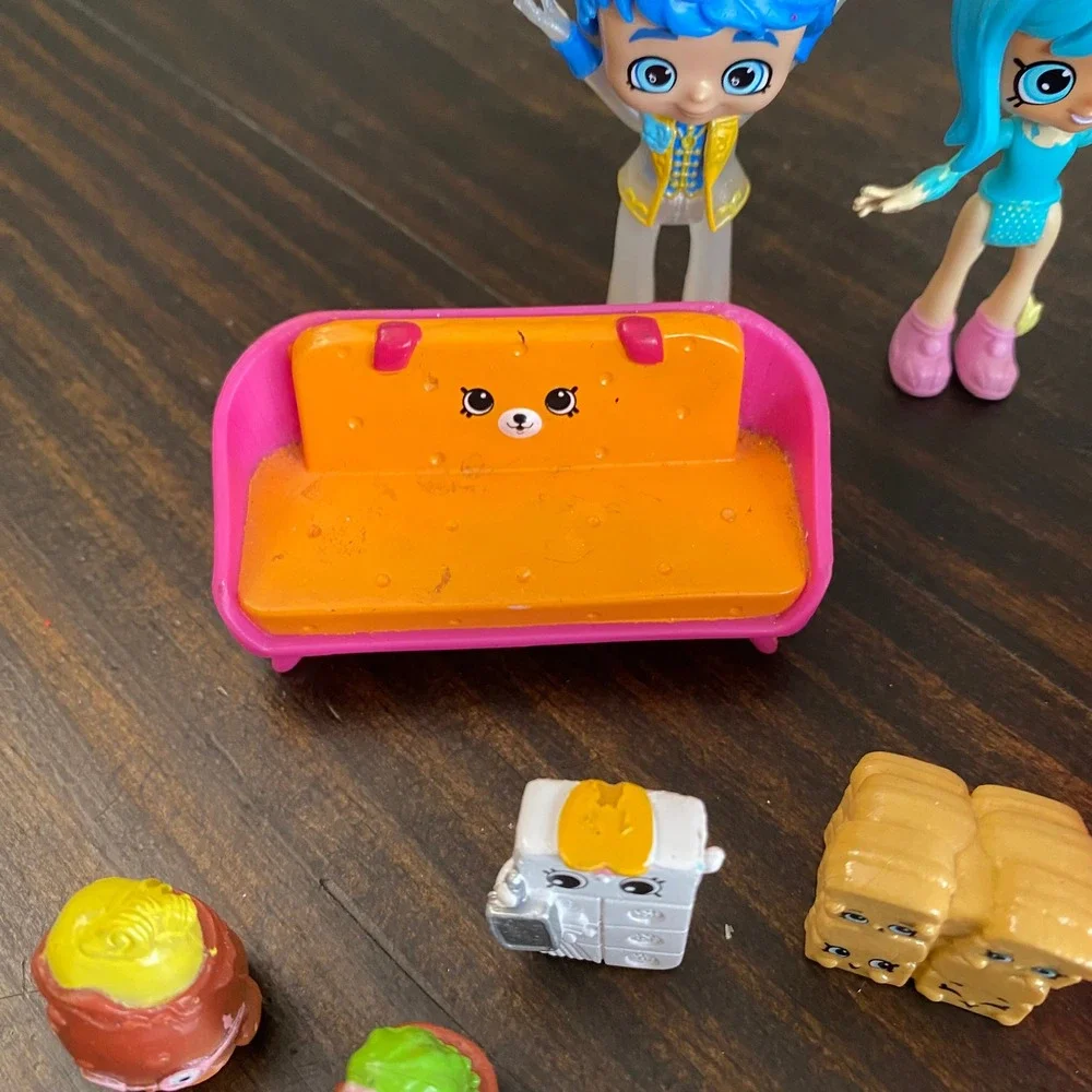 Shopkins Happy Places Shoppies Doll Lot Furniture Kitchen Sofa Chairs Miniatures